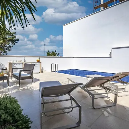 Adriatic Dream - Luxury & Private Pool Only For Appartement *