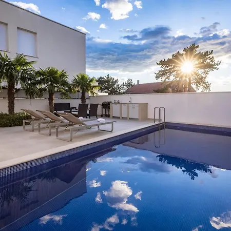 Adriatic Dream - Luxury & Private Pool Only For Appartement *