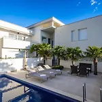 Adriatic Dream - Luxury & Private Pool Only For *