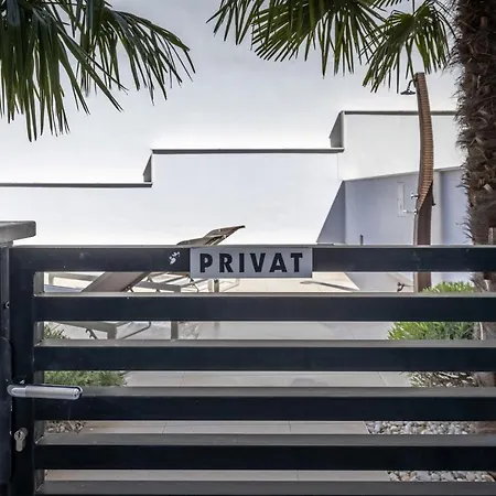 Adriatic Dream - Luxury & Private Pool Only For * Crikvenica